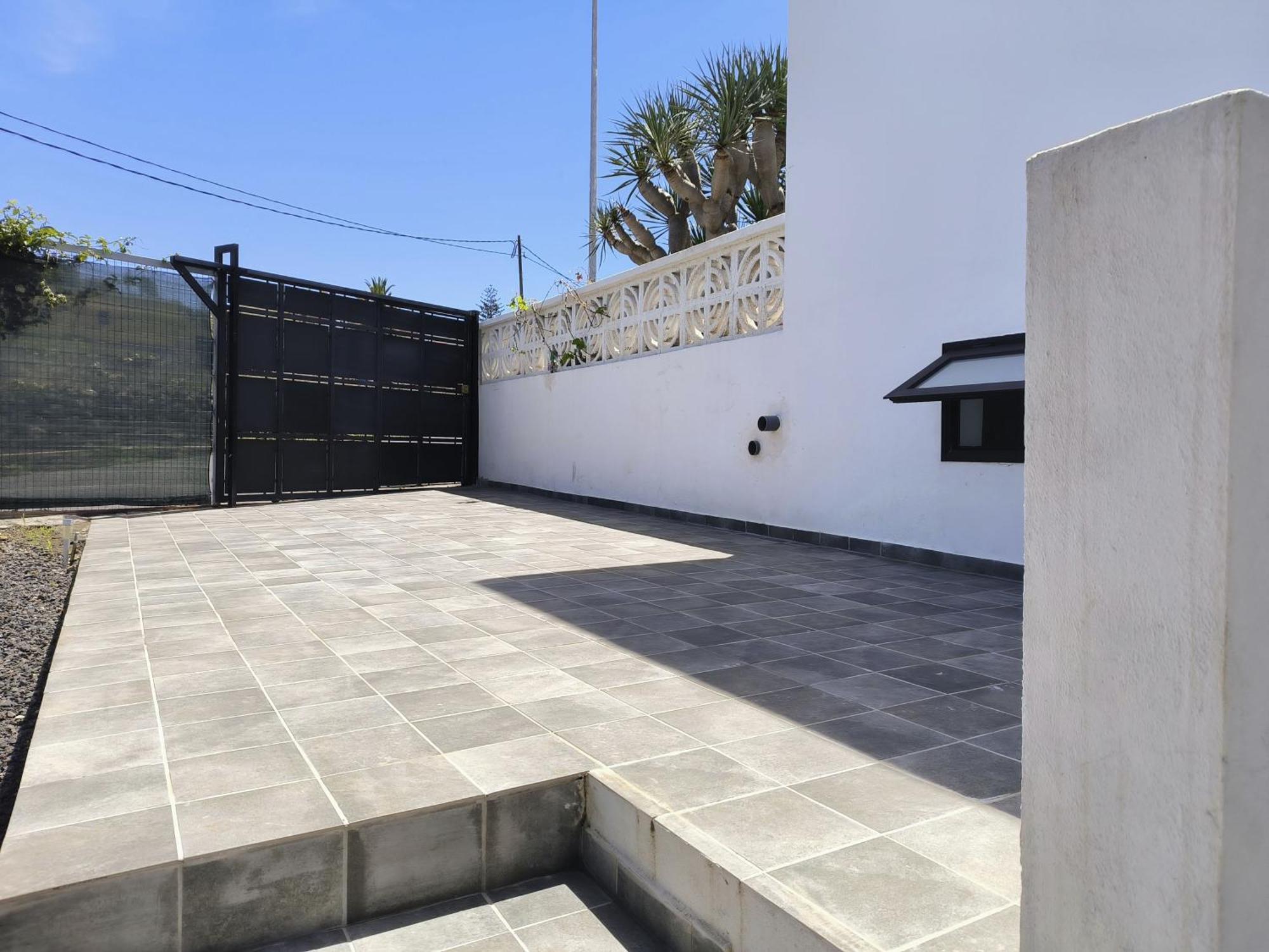 Apartamentos Guayonje Costa Santa Cruz de Tenerife Exterior photo